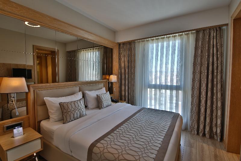 Bof Hotels Ceo Suite Atasehir - Oda