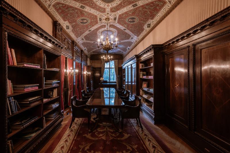 Schlosshotel Berlin - Genel