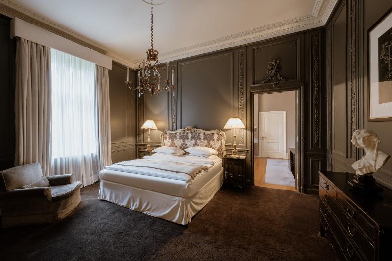 Schlosshotel Berlin - Genel