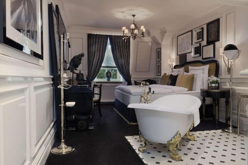 Schlosshotel Berlin - Oda