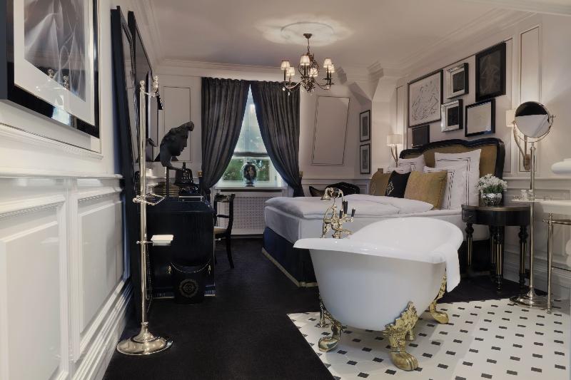 Schlosshotel Berlin - Oda