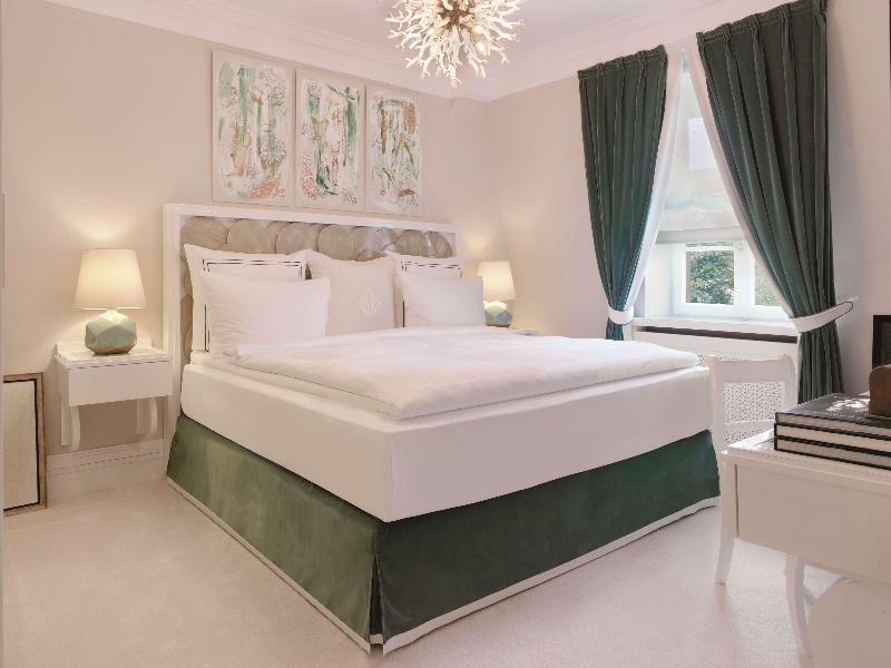 Schlosshotel Berlin - Oda