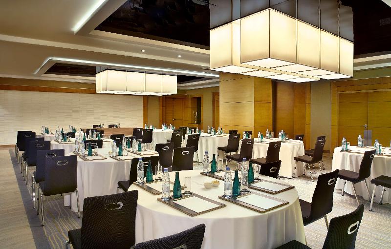 DoubleTree by Hilton Riyadh - Al Muroj Business Ga - Genel