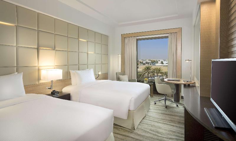 DoubleTree by Hilton Riyadh - Al Muroj Business Ga - Oda