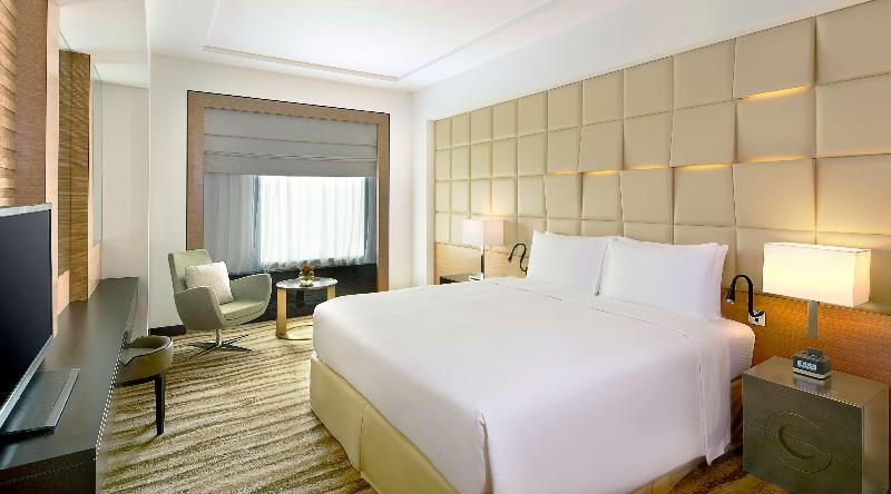 DoubleTree by Hilton Riyadh - Al Muroj Business Ga - Oda