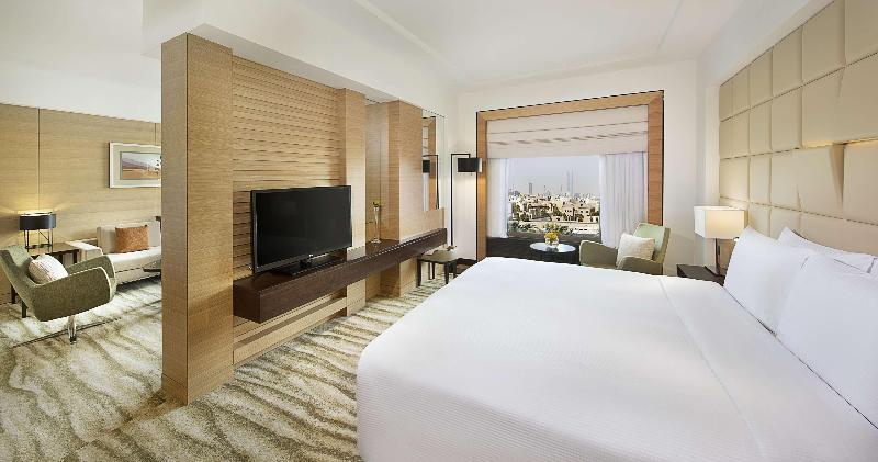 DoubleTree by Hilton Riyadh - Al Muroj Business Ga - Oda