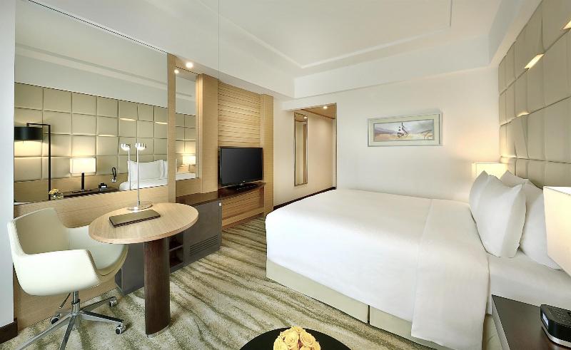 DoubleTree by Hilton Riyadh - Al Muroj Business Ga - Oda