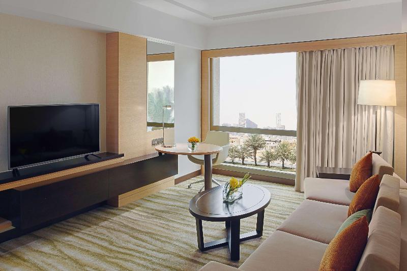 DoubleTree by Hilton Riyadh - Al Muroj Business Ga - Oda