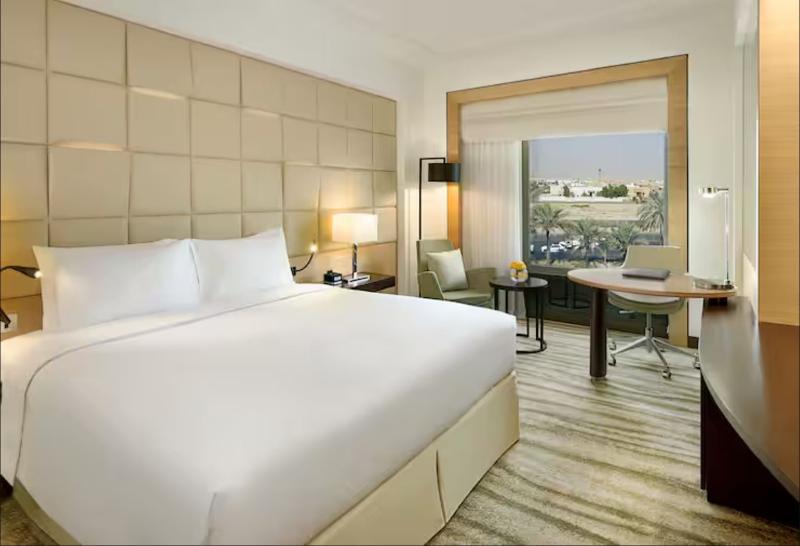 DoubleTree by Hilton Riyadh - Al Muroj Business Ga - Oda