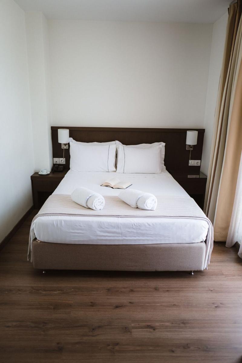 Piraeus Port Hotel - Oda