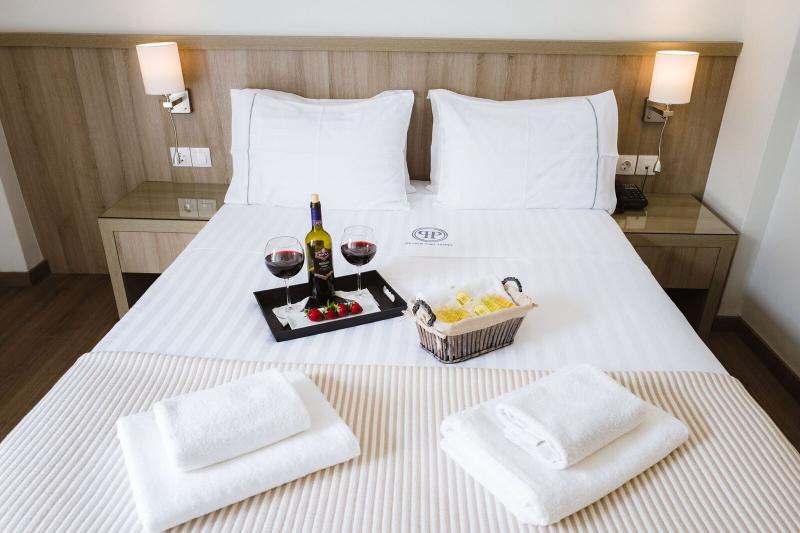 Piraeus Port Hotel - Oda
