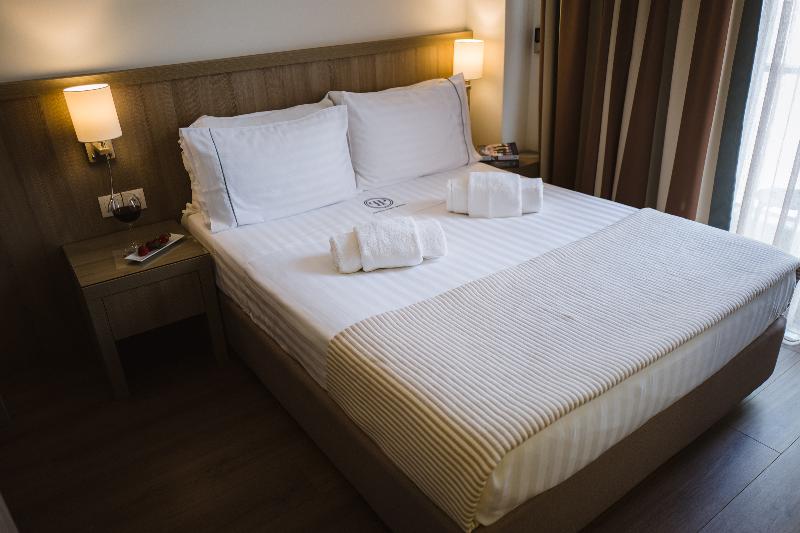 Piraeus Port Hotel - Oda