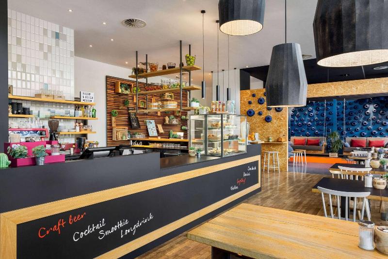 Vienna House Easy by Wyndham Berlin PrenzlauerBerg - Bar