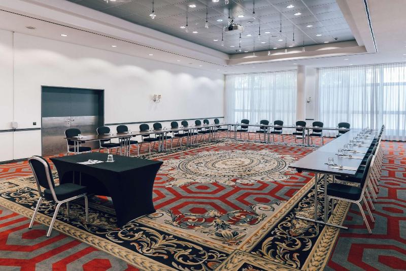 Pentahotel Wiesbaden - Toplantı