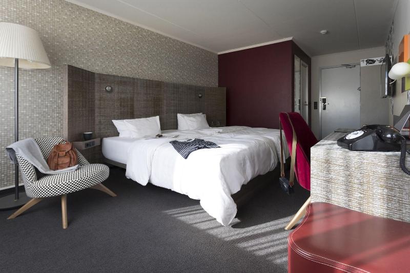 Pentahotel Wiesbaden - Oda
