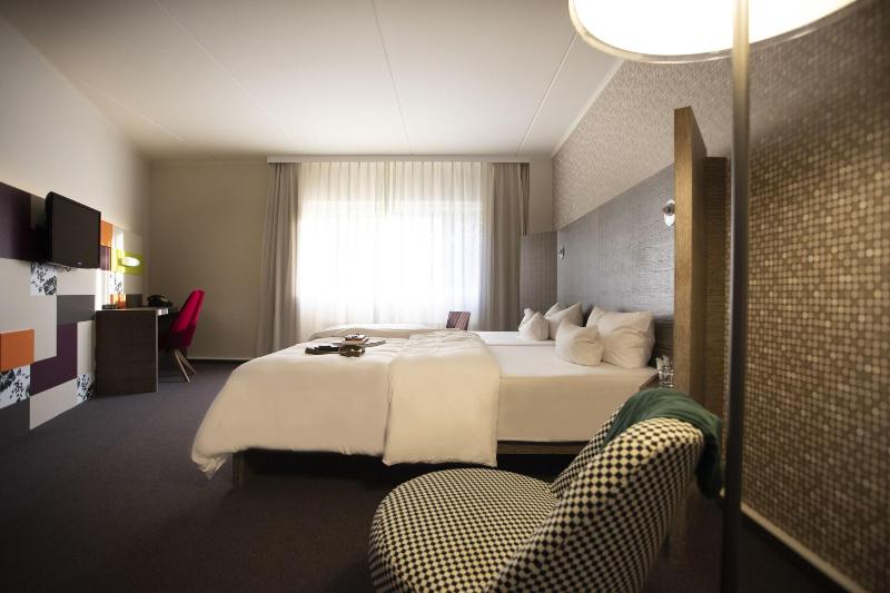 Pentahotel Wiesbaden - Oda