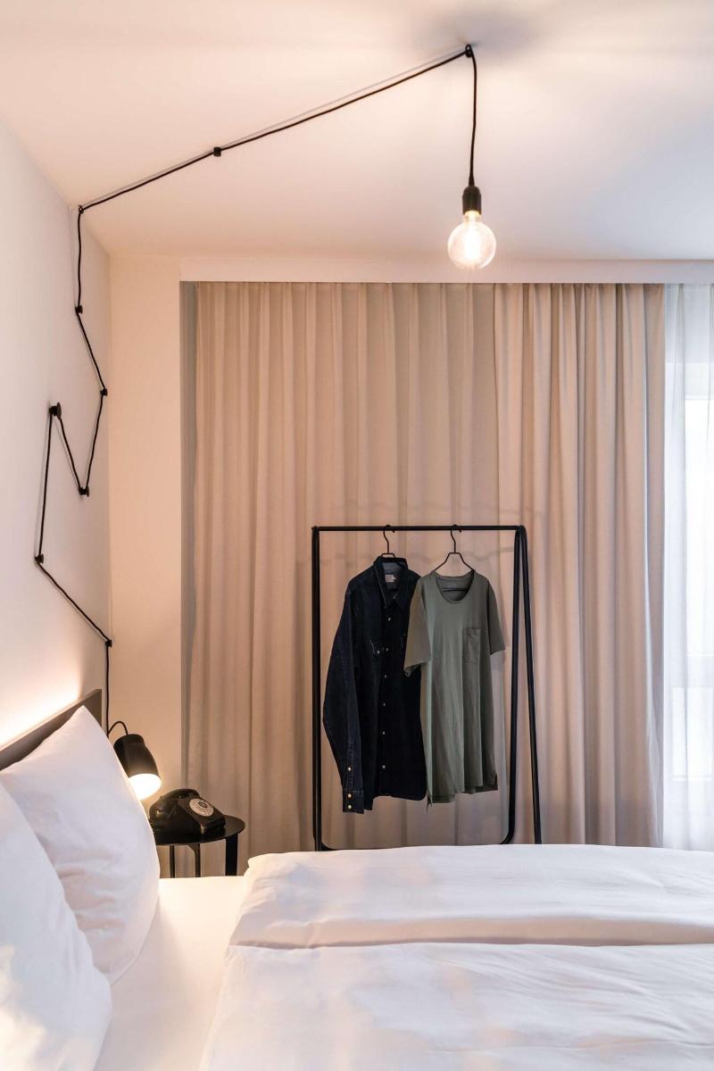 Pentahotel Wiesbaden - Oda