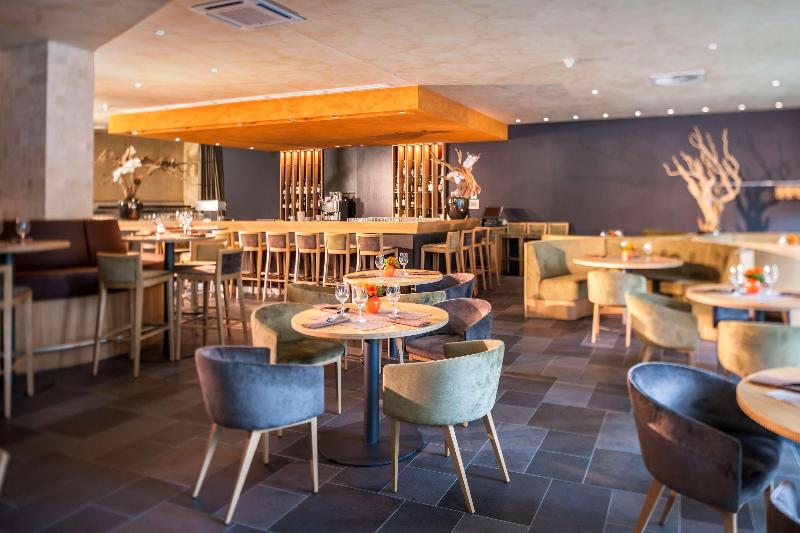 Dorint Pallas Wiesbaden - Restoran