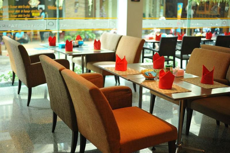 C&N Hotel Patong - Restoran