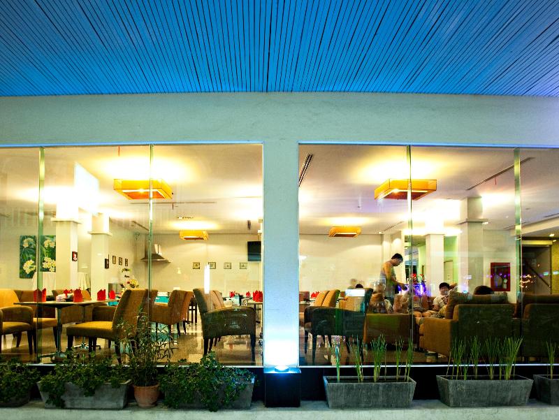 C&N Hotel Patong - Restoran