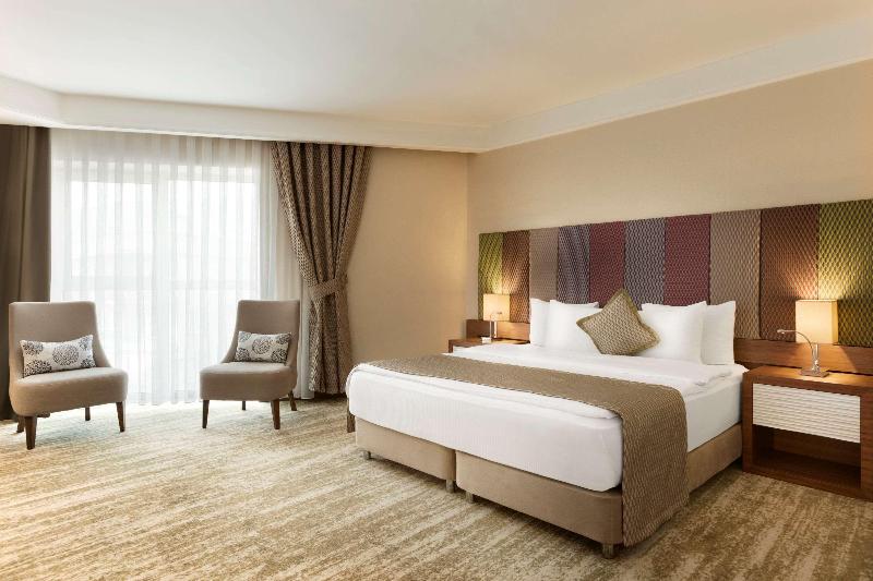 Ramada By Wyndham Gemlik - Oda