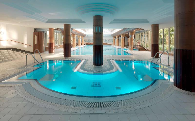 Radisson Blu Park Hotel & Conference Centre - Havuz