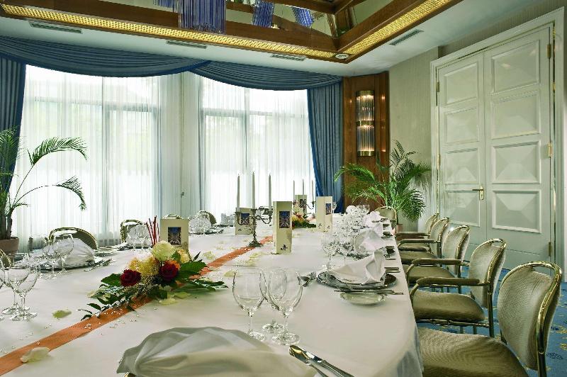 Maritim Hotel Magdeburg - Toplantı