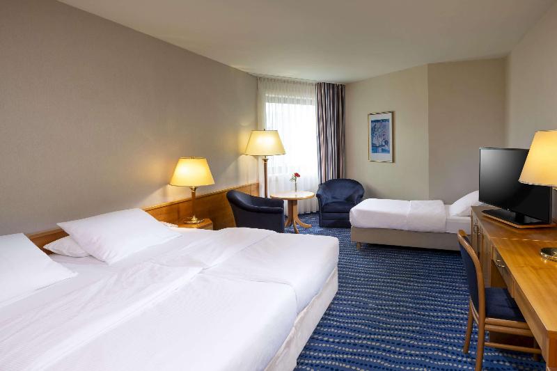 Maritim Hotel Magdeburg - Oda
