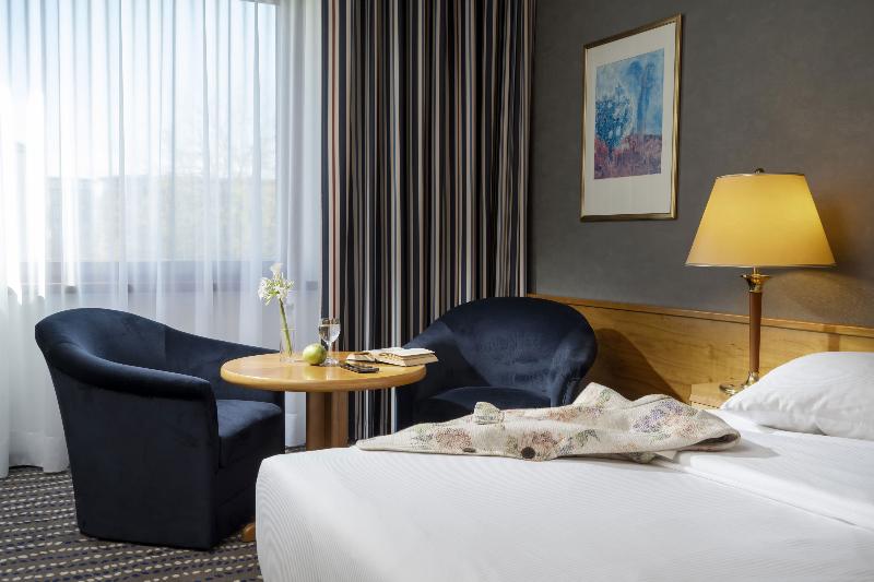 Maritim Hotel Magdeburg - Oda