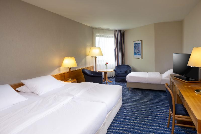 Maritim Hotel Magdeburg - Oda