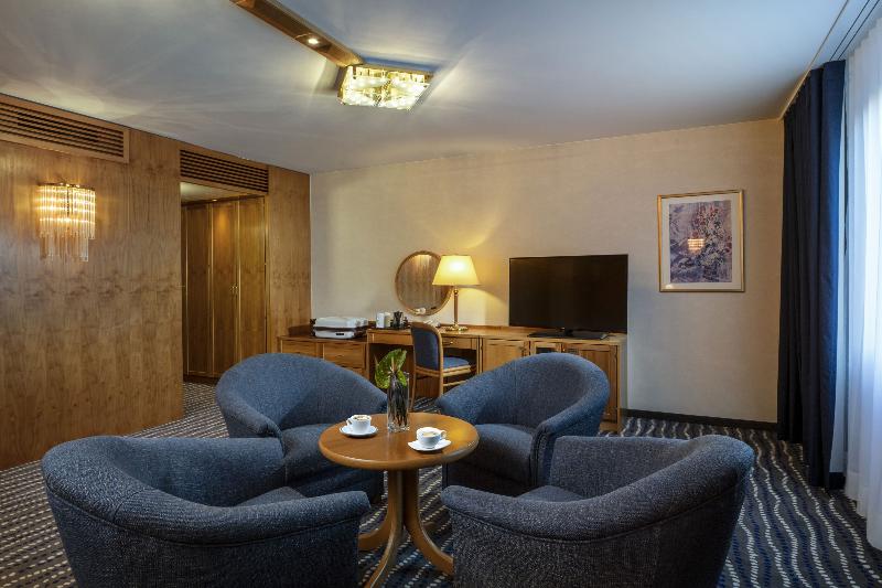 Maritim Hotel Magdeburg - Oda