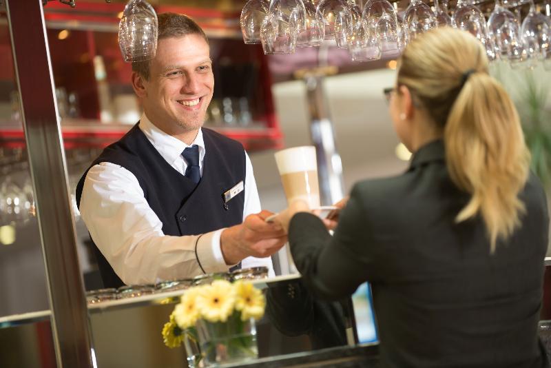 Maritim Hotel Magdeburg - Restoran