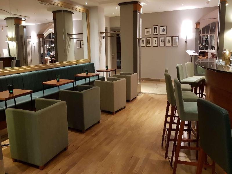Kaiserin Augusta - Bar