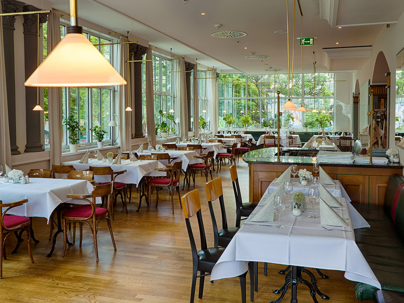 Kaiserin Augusta - Restoran