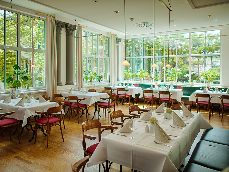Kaiserin Augusta - Restoran
