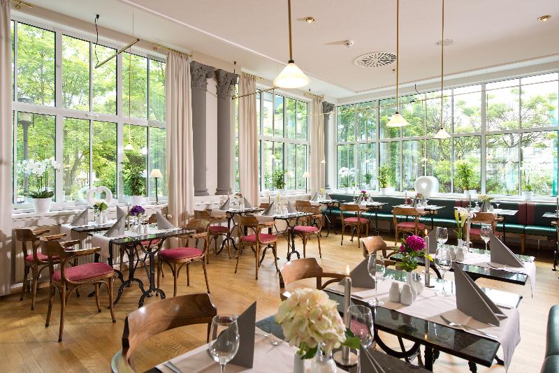 Kaiserin Augusta - Restoran