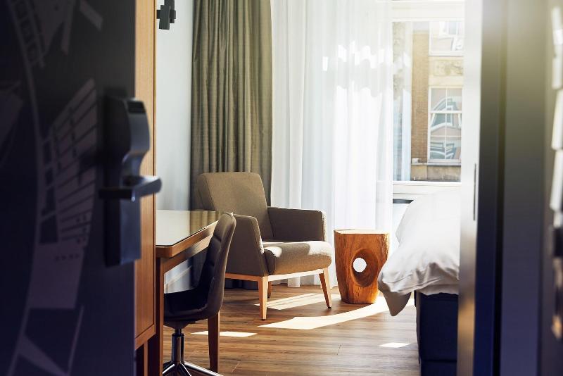 Swissotel Amsterdam - Oda