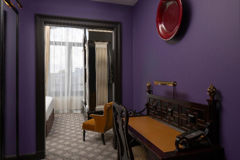 Hotel des Indes, Leading Hotels of the World - Oda