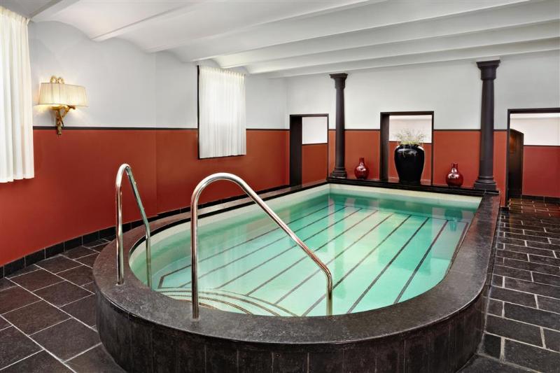 Hotel des Indes, Leading Hotels of the World - Havuz
