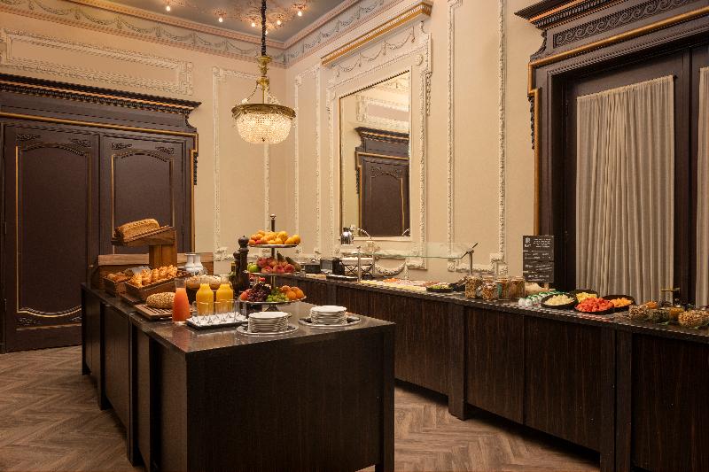 Hotel des Indes, Leading Hotels of the World - Restoran