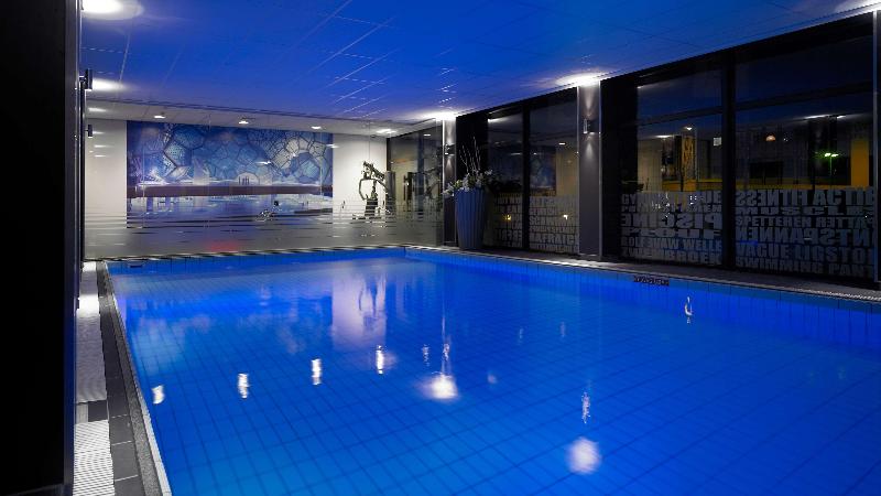 Park Plaza Eindhoven - Havuz
