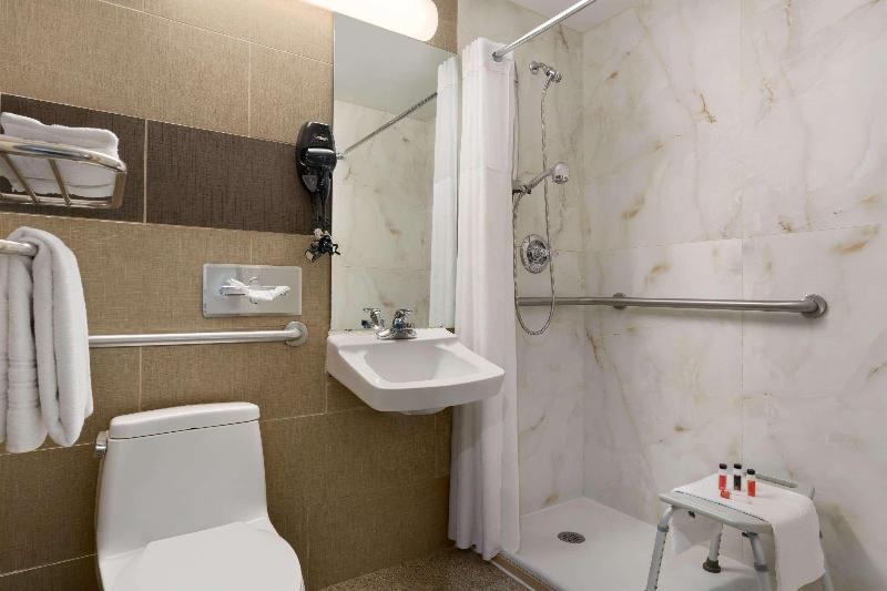 Days Inn by Wyndham Brooklyn - Oda