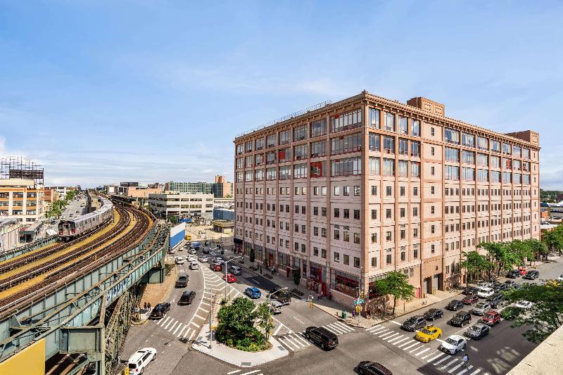 Days Inn by Wyndham Long Island City - Genel