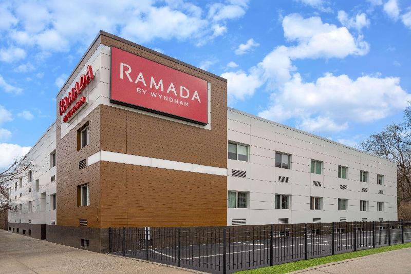 Ramada by Wyndham Bronx - Genel