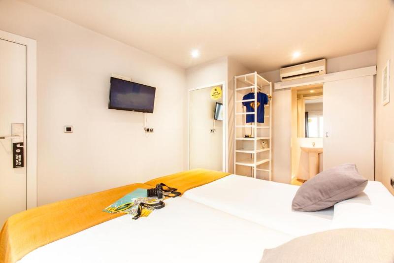 Ten Hostel - Oda