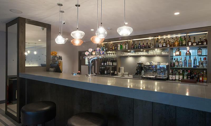 St George's Hotel Wembley - Bar
