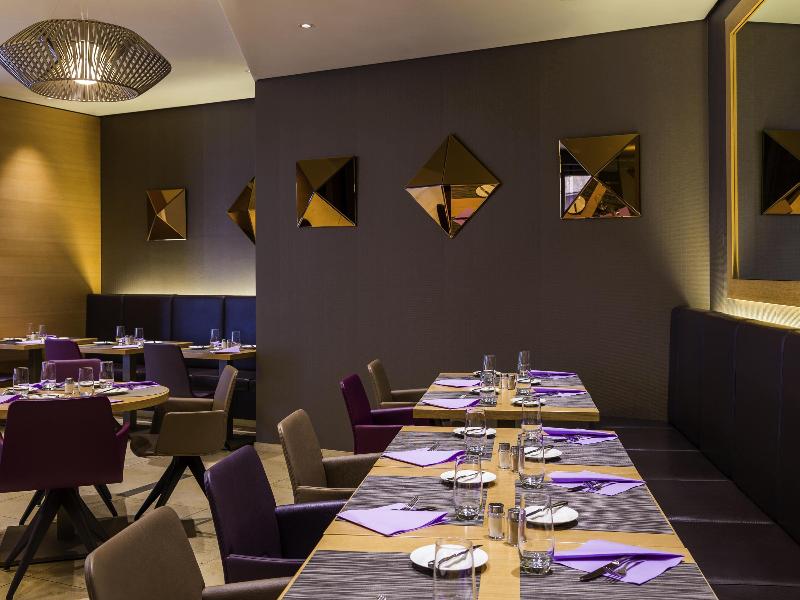 Pullman Basel Europe - Bar