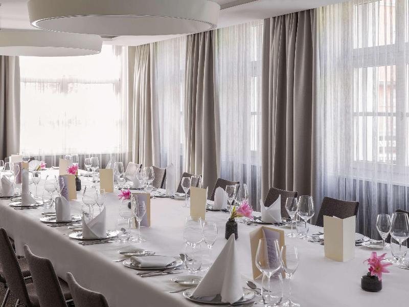 Pullman Basel Europe - Genel