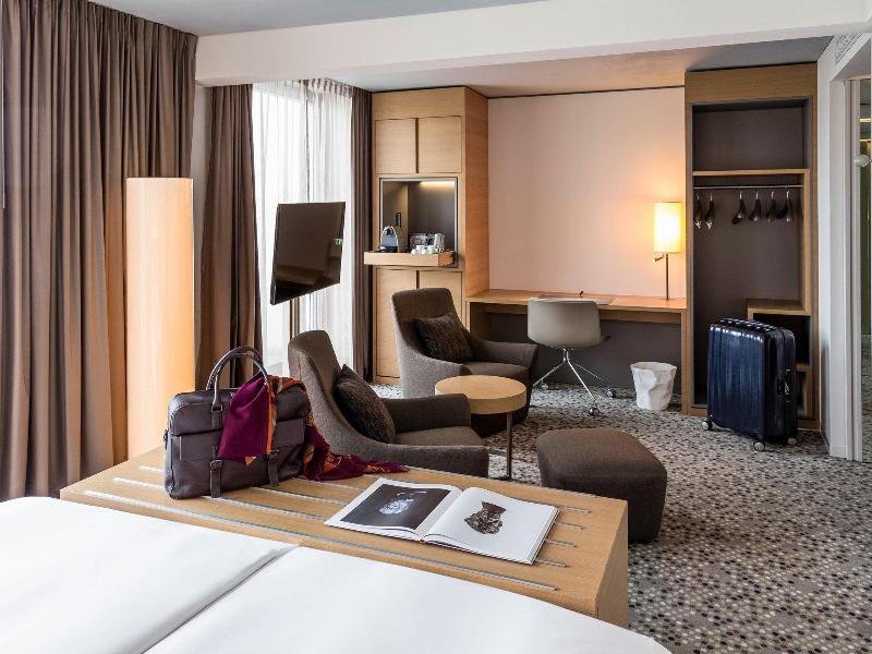 Pullman Basel Europe - Genel