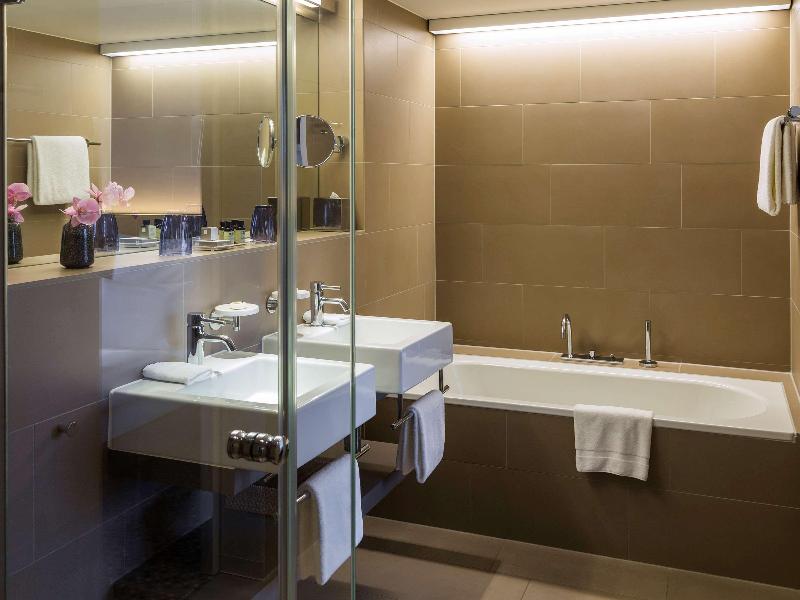Pullman Basel Europe - Oda